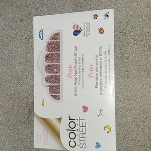 Color Street NIP- Glitterally Can't-Petite